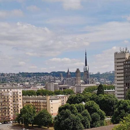 Spacieux F4 Avec Vue Panoramique Et 2 Places De Parking Rouen Exterior photo